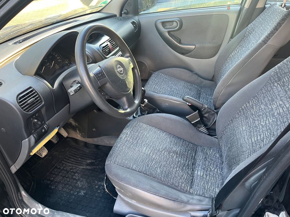 Opel Corsa - 5