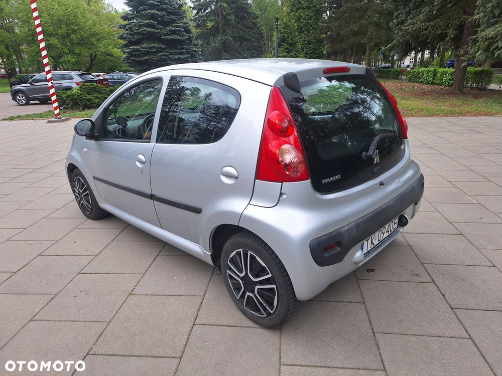 Peugeot 107 1.0 Trendy nICE - 2