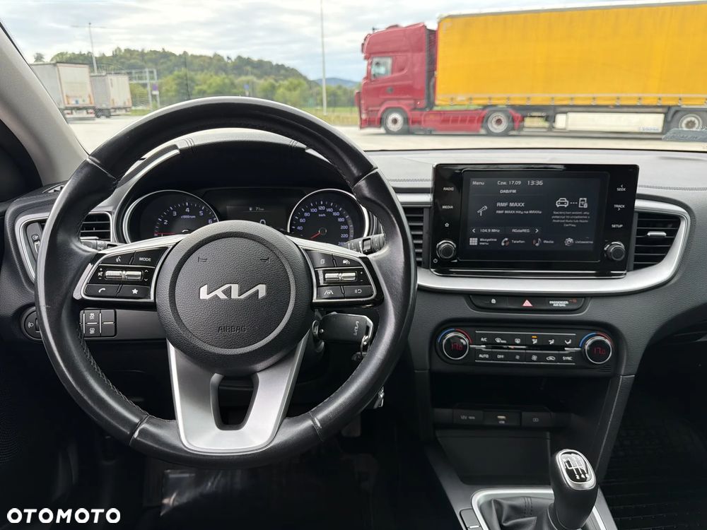 Kia Ceed 1.0 T-GDI M - 14