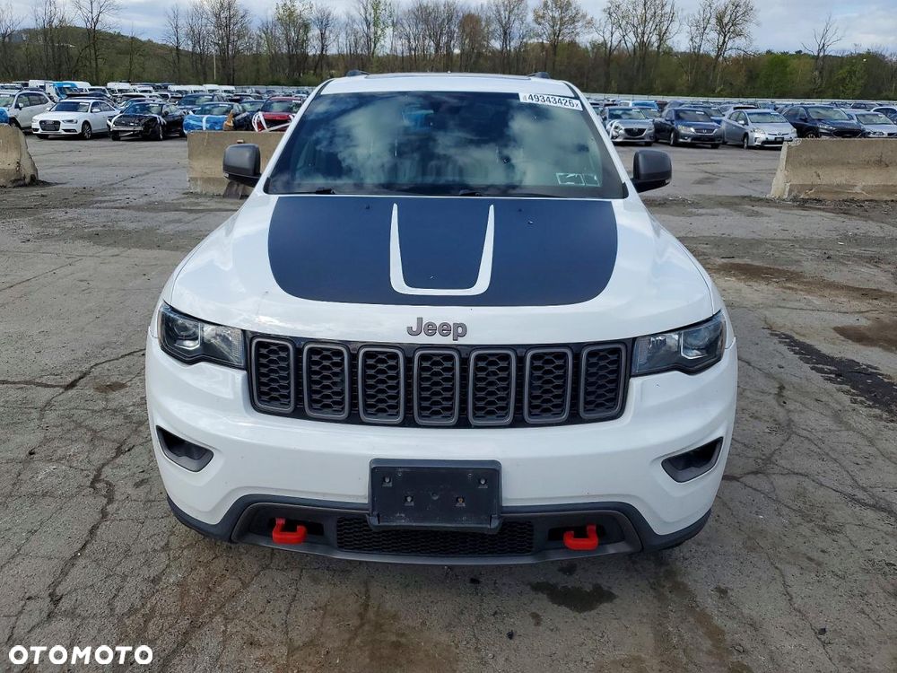 Jeep Grand Cherokee - 6