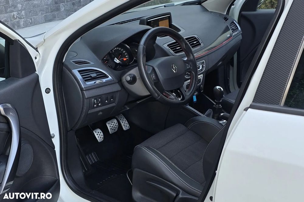 Renault Megane 1.5 dCi GT Line - 7