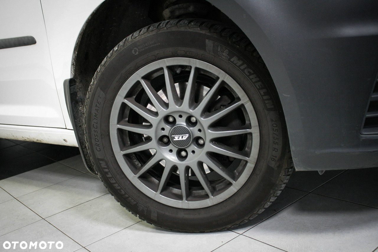 Volkswagen Caddy - 4