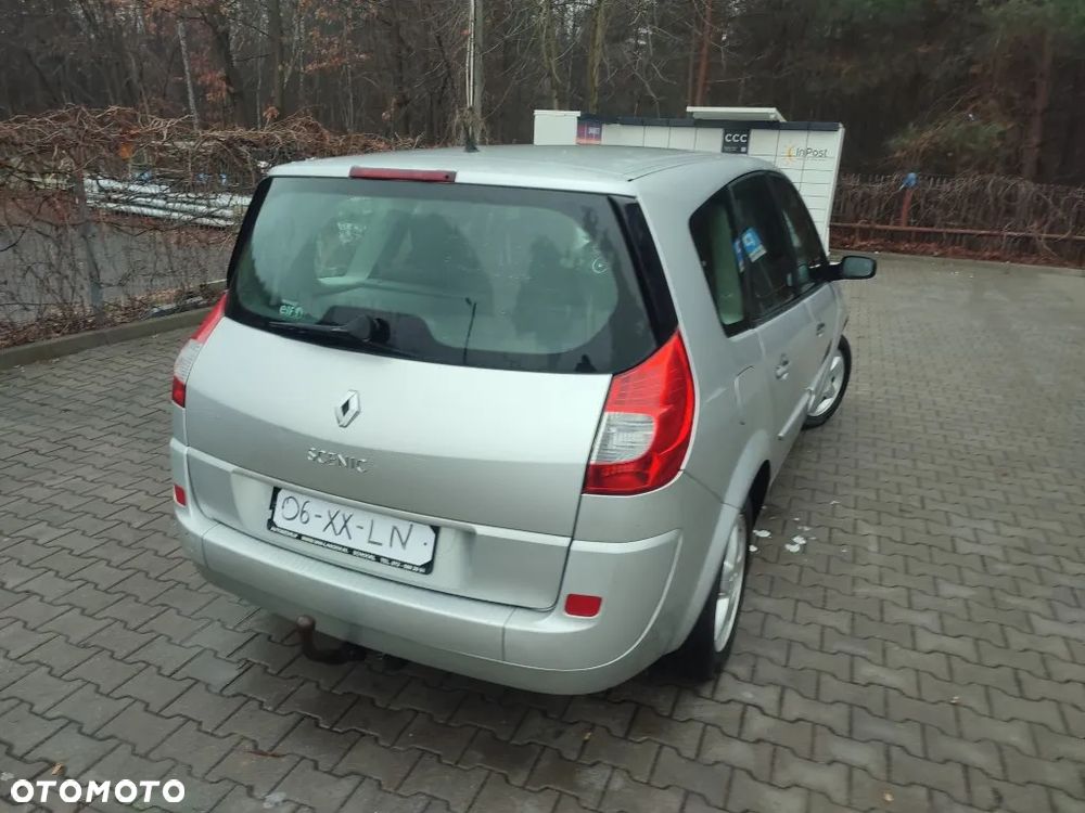 Renault Grand Scenic Gr 2.0 Confort Authentique - 28