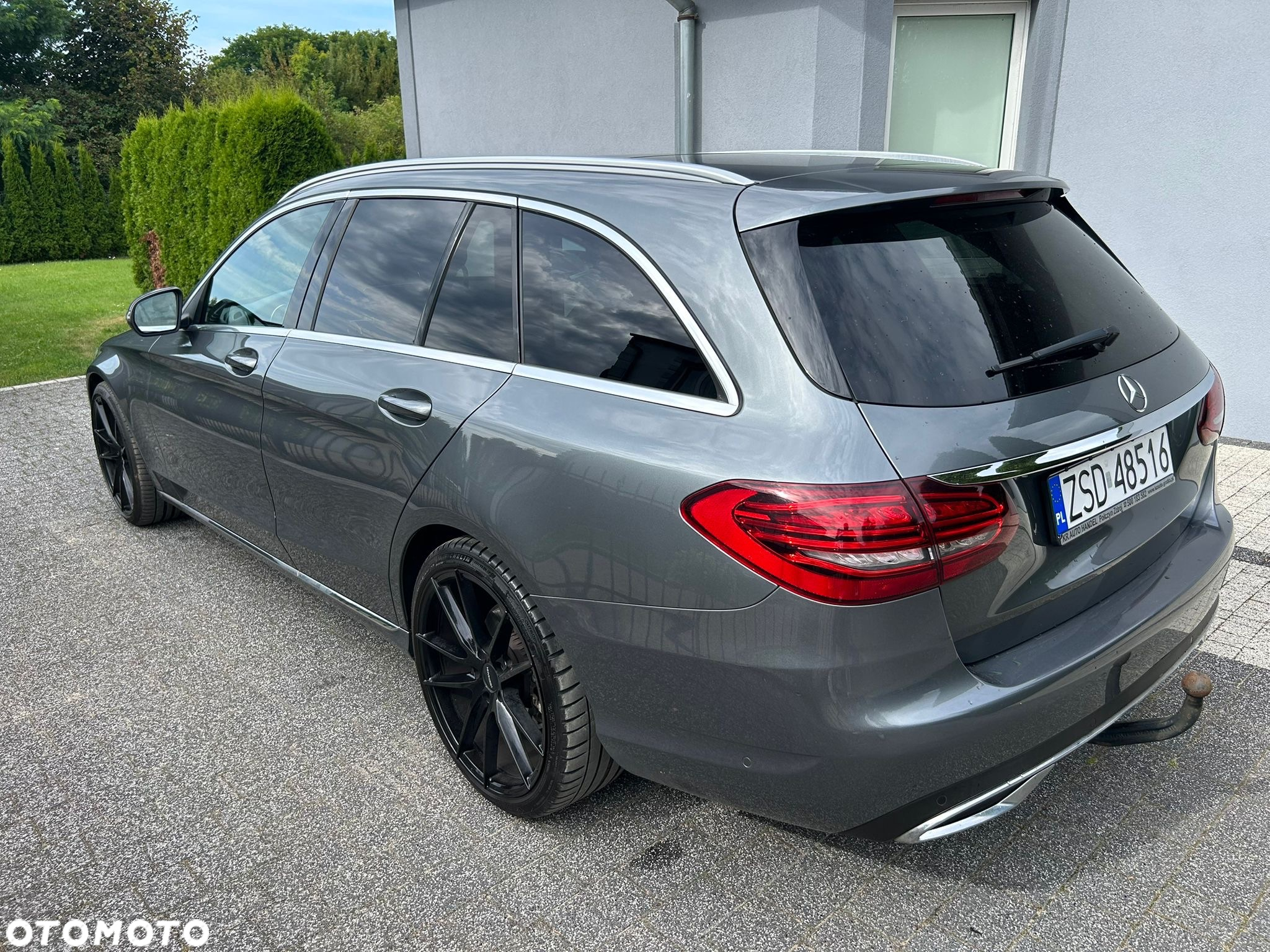 Mercedes-Benz Klasa C 220 d T 9G-TRONIC AMG Line - 25