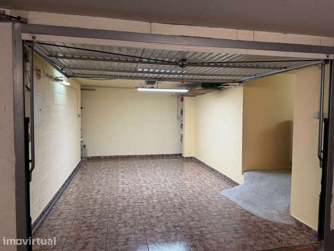 Garagem para venda no Alto do Seixalinho - Grande imagem: 3/7