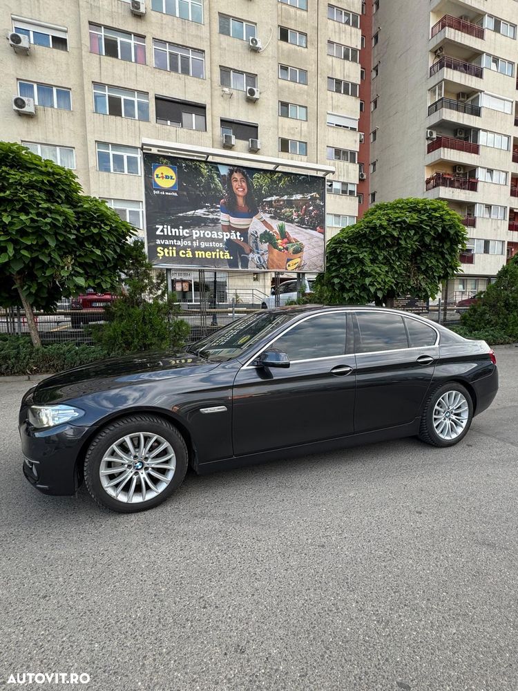 BMW Seria 5 528i xDrive AT - 9