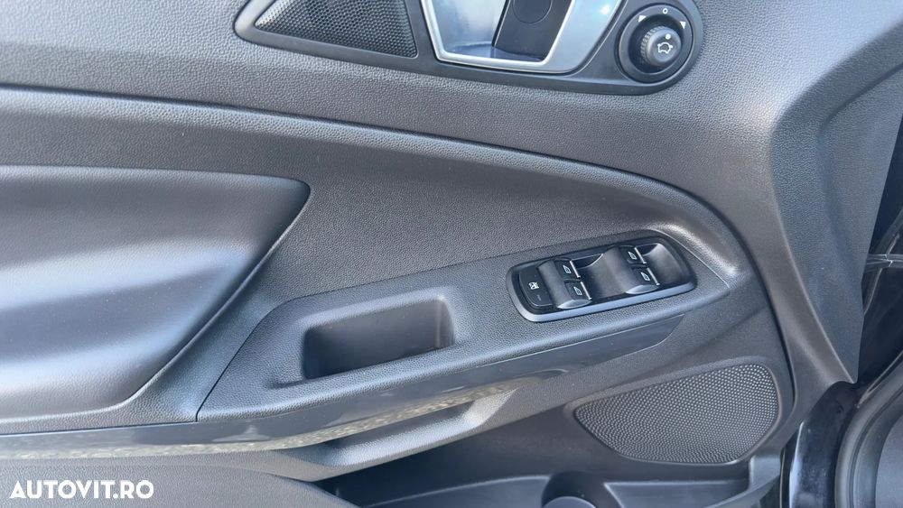 Ford EcoSport 1.0 EcoBoost TITANIUM - 19