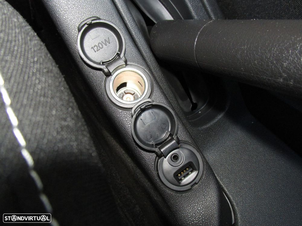 Citroën C3 1.4 HDi Exclusive Airdream - 37