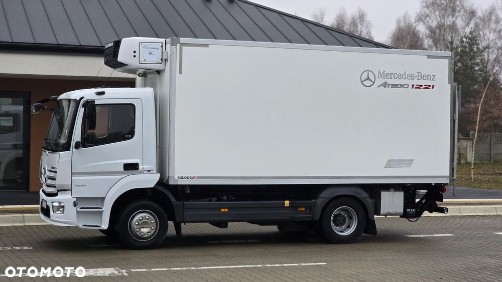 Mercedes-Benz ATEGO 1221❗️ / WINDA BAR 1000KG / CHŁODNIA - MROŹNIA / ZASILANIE 230V / TEMPOMAT / ZABUDOWA IGLOOCAR / AGREGAT CARRIER SUPRA 550 / AUTOMAT / BLOKADA MOSTU / SALON POLSKA / PIERWSZY WŁASCICIEL  ❗️ - 37