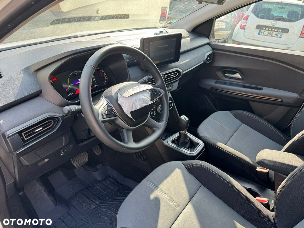 Dacia Jogger 1.6 Full Hybrid 140 Extreme MMT - 9