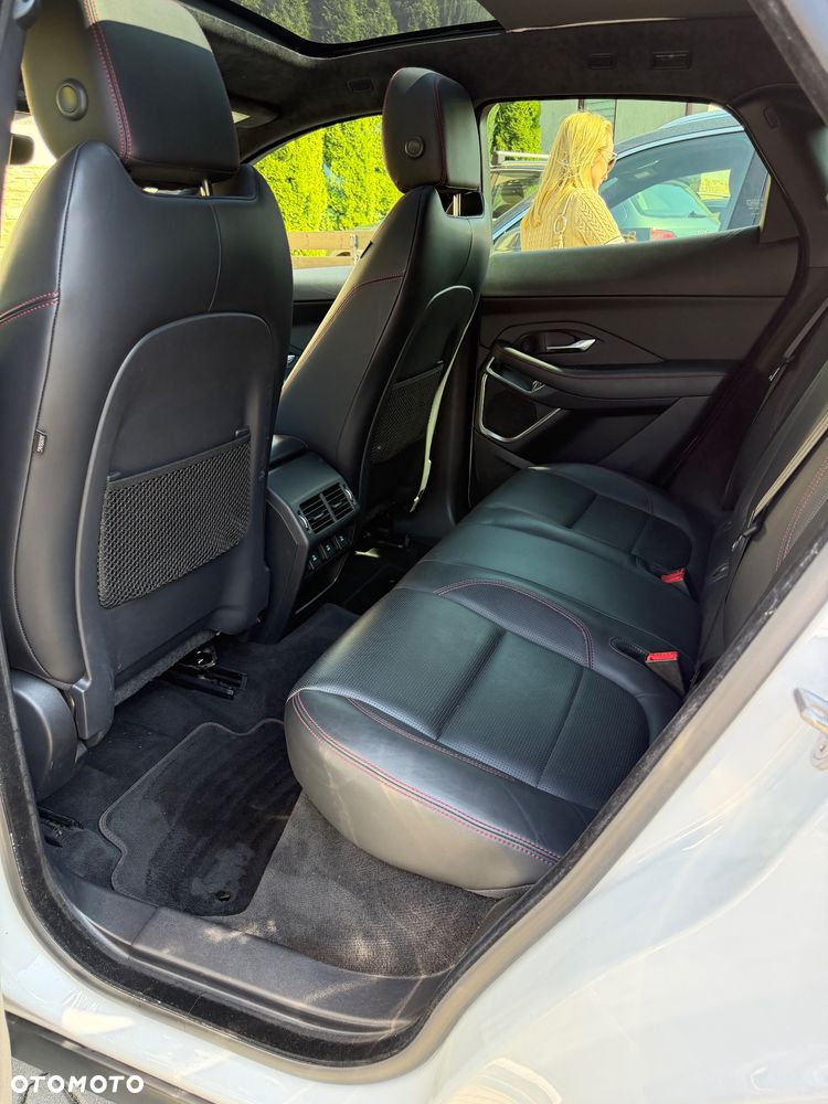 Jaguar E-Pace 2.0 i4D AWD First Edition - 11