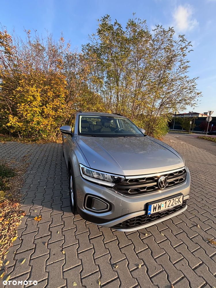 Volkswagen T-Roc 2023 photo 3