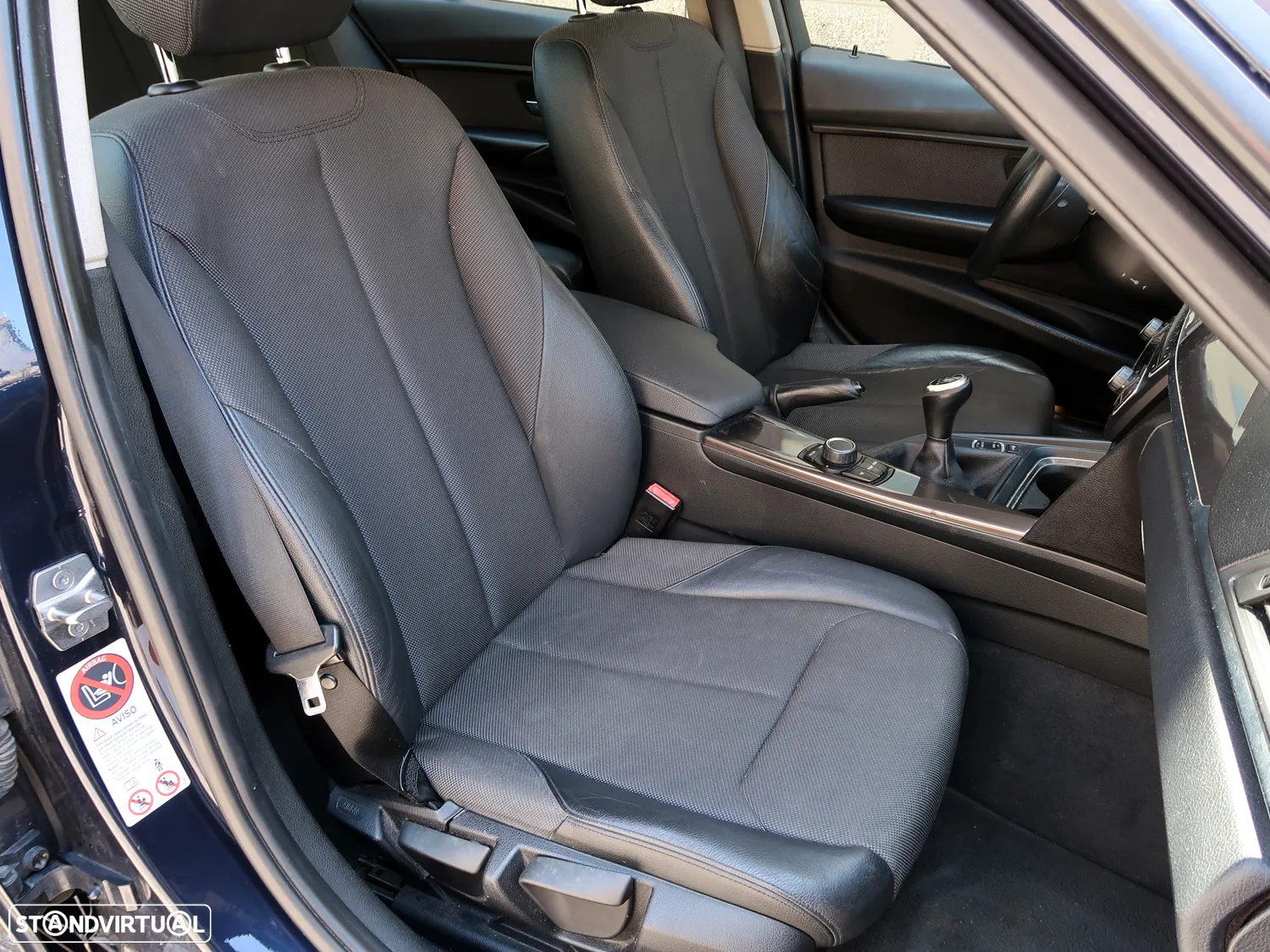BMW 318 d Line Modern - 14