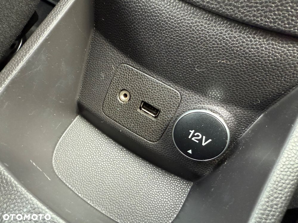 Ford Fiesta 1.0 EcoBoost Titanium - 21