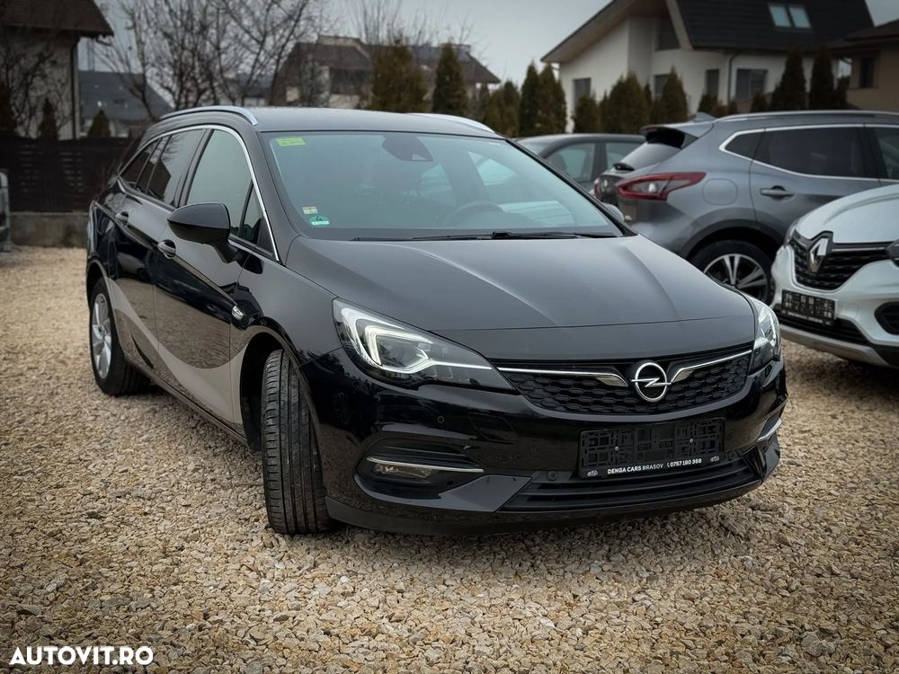 Opel Astra Sports Tourer 1.2 Turbo Business Elegance - 2