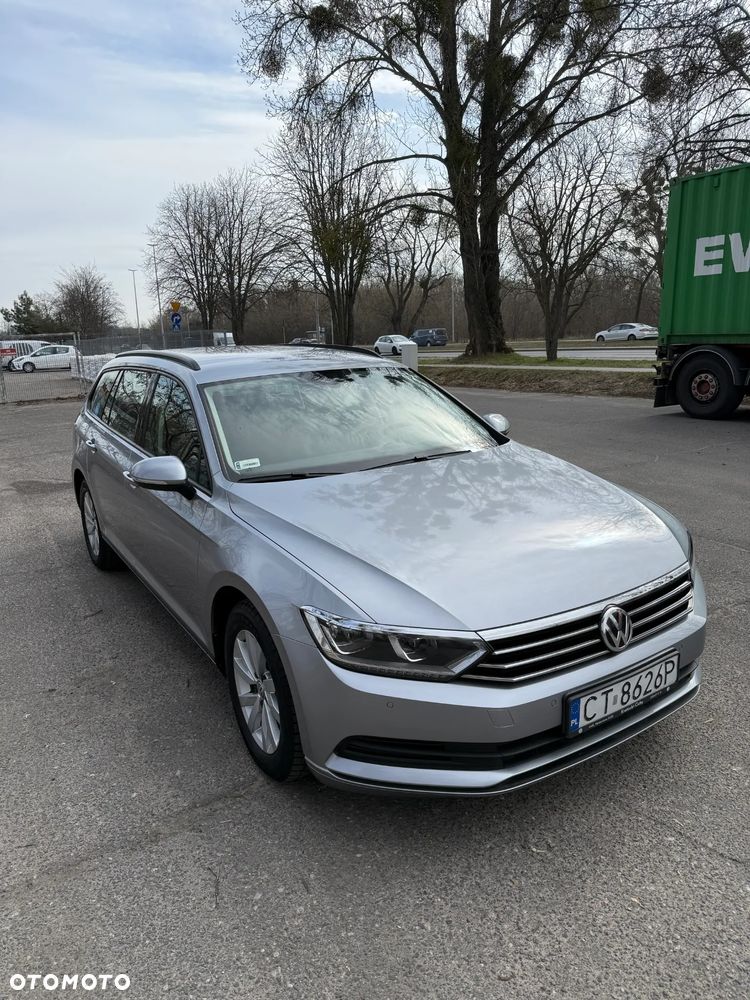 Volkswagen Passat - 7