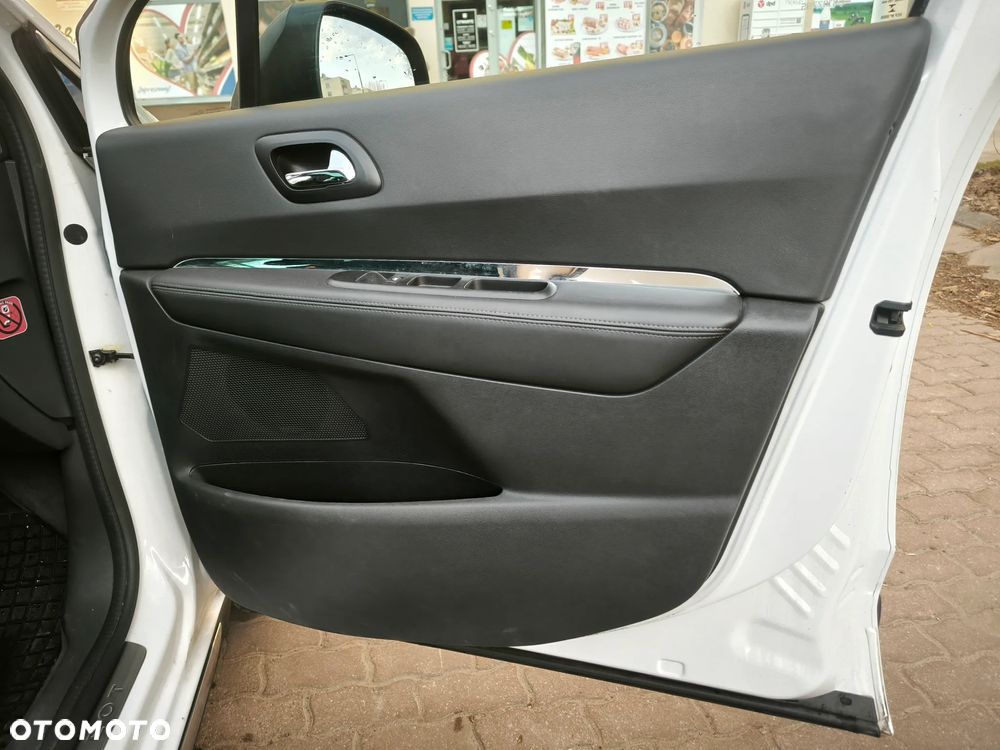Peugeot 3008 - 32