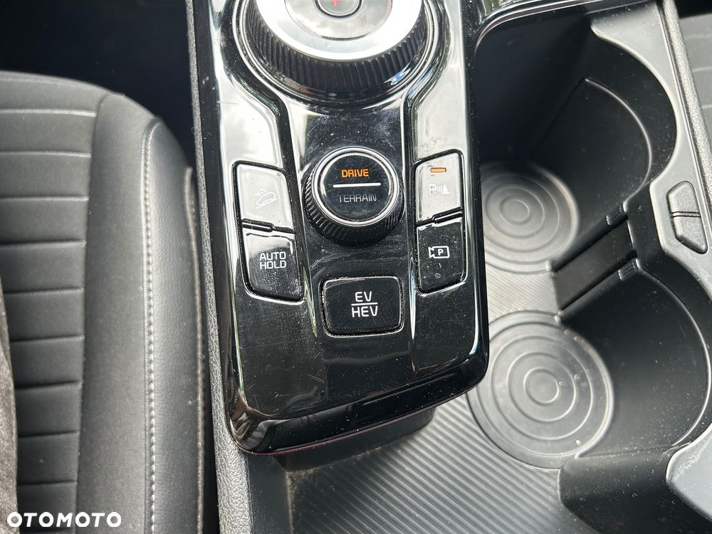 Kia Sportage 1.6 T-GDI PHEV Business Line 4WD - 27