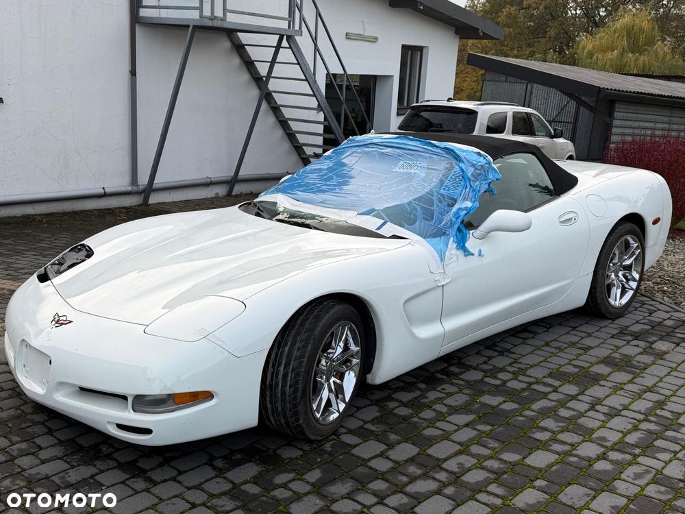 Chevrolet Corvette - 6