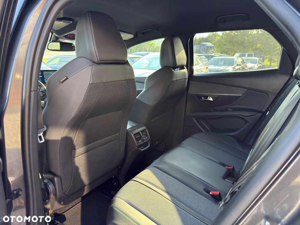 Peugeot 3008 BlueHDi 130 Stop & Start EAT8 GT - 20
