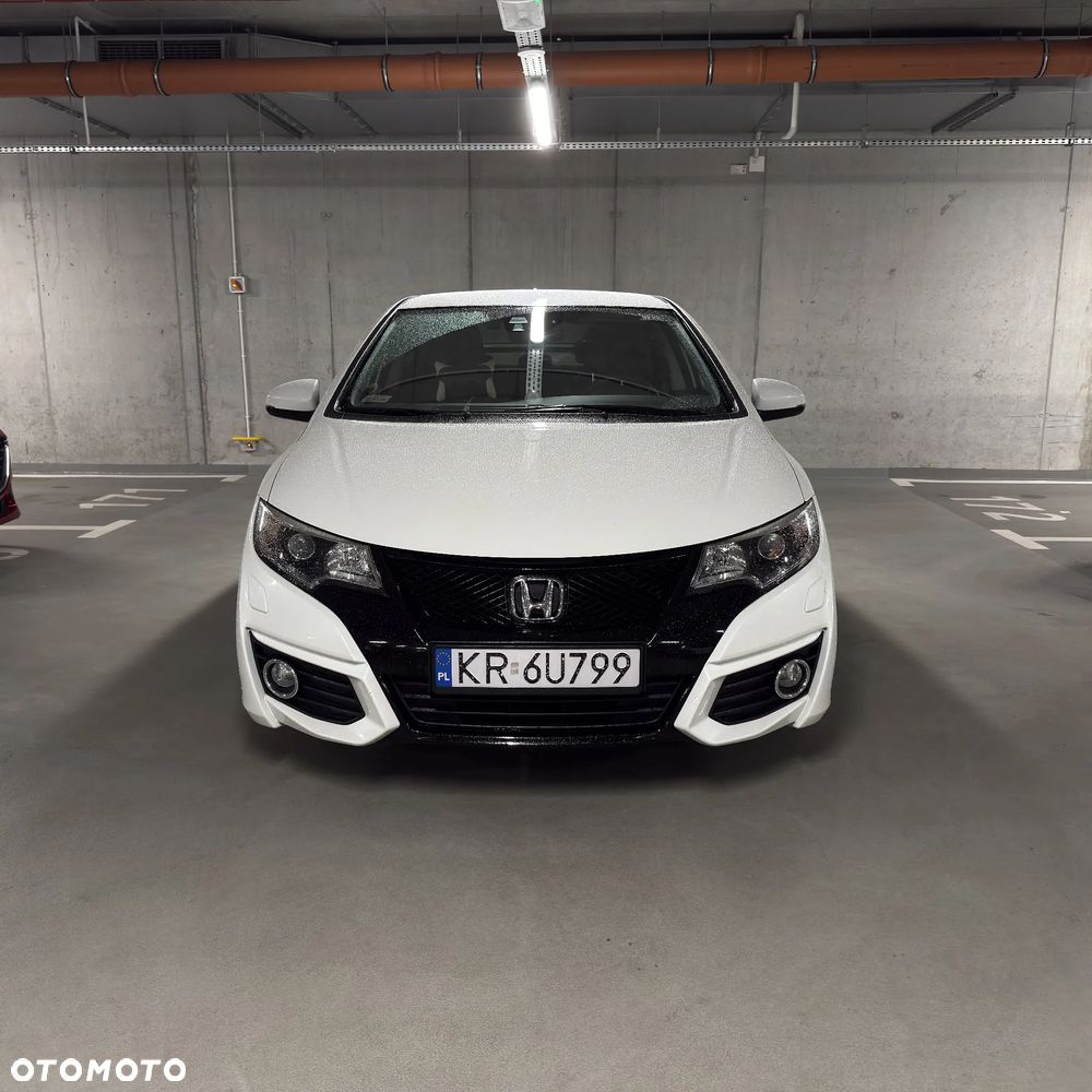 Honda Civic 1.8 Elegance (Honda Connect+) - 1