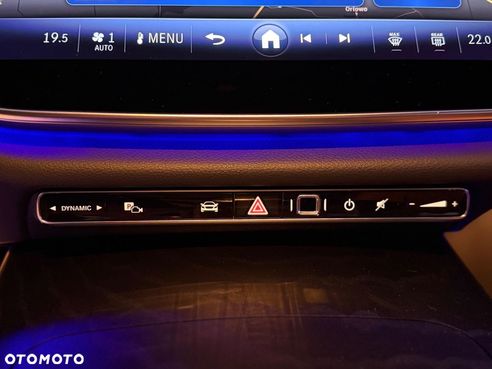 Mercedes-Benz Klasa E 220 d mHEV AMG 9G-Tronic - 35