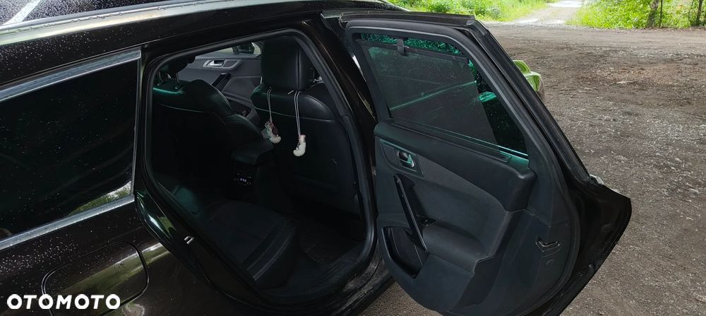 Peugeot 508 1.6 e-THP Allure S&S - 11