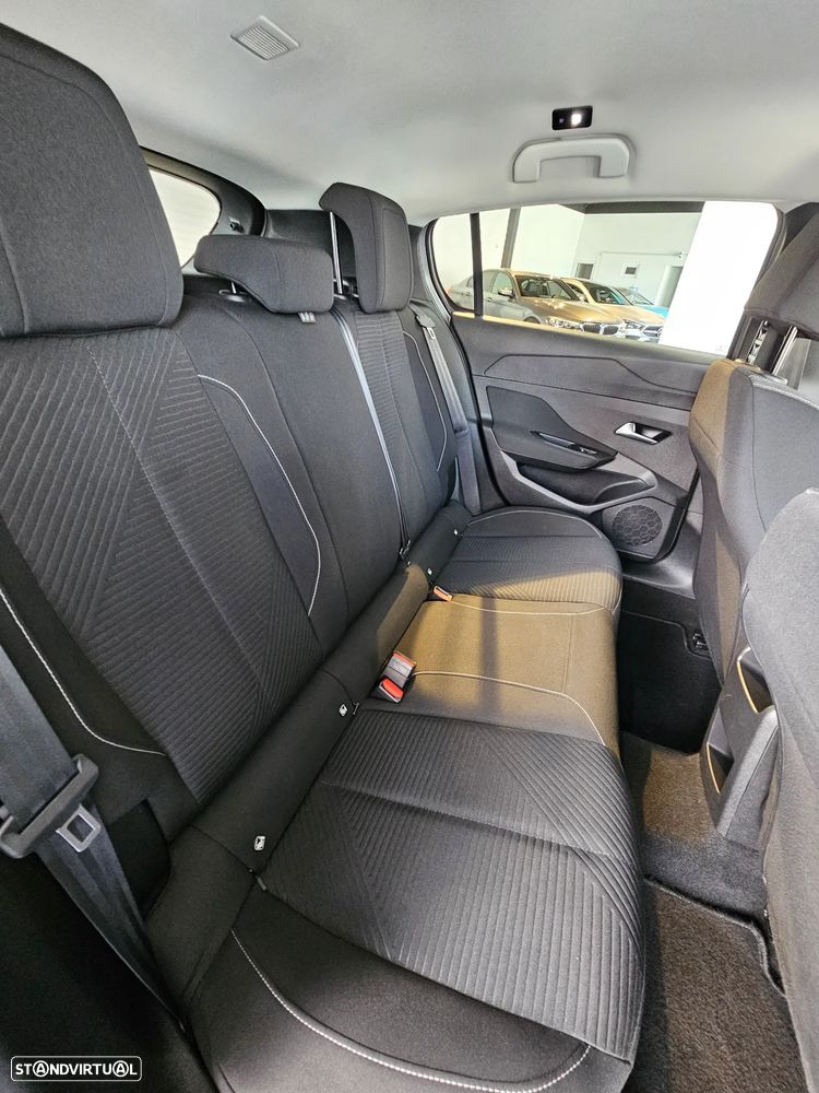 Peugeot 308 1.2 PureTech Active Pack - 8