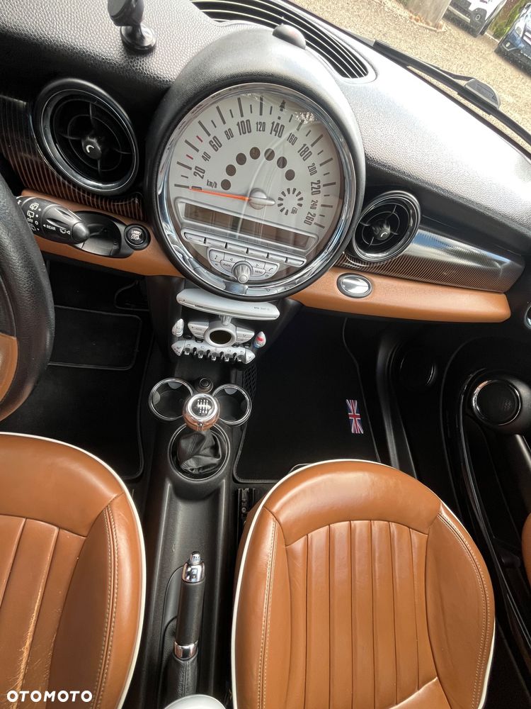 MINI Cooper 50 Mayfair - 32