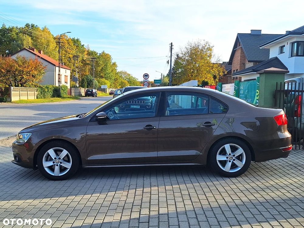 Volkswagen Jetta 1.2 TSI Comfortline Perfectline - 18