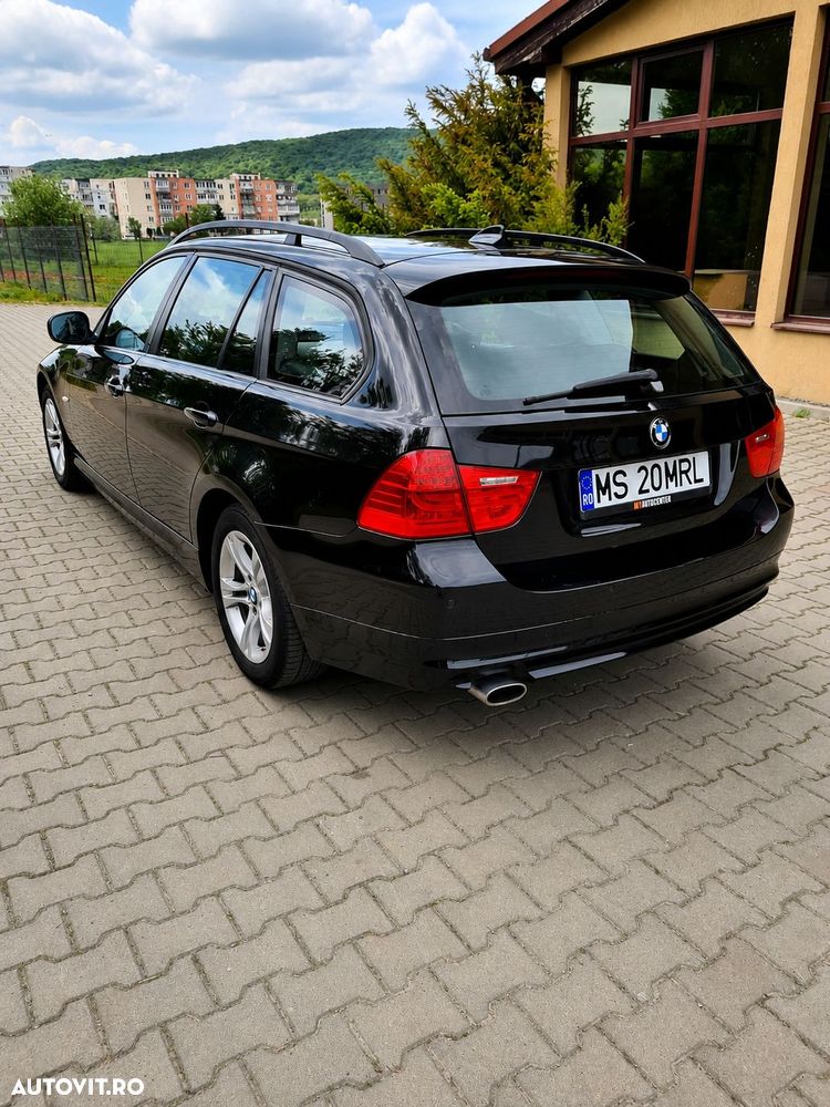 BMW Seria 3 320d - 5
