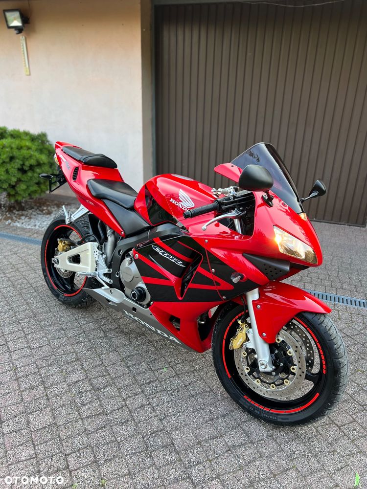 Honda CBR - 26