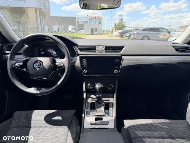 Skoda Superb 2.0 TSI Style DSG - 12