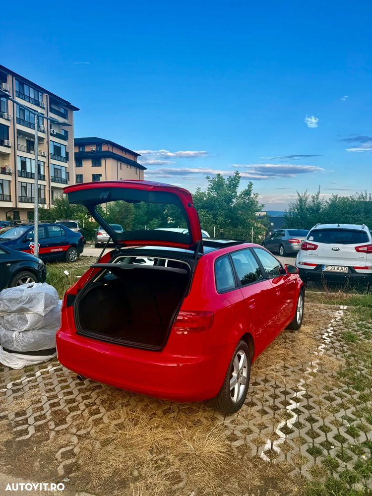 Audi A3 Sportback 1.6 Ambiente - 25