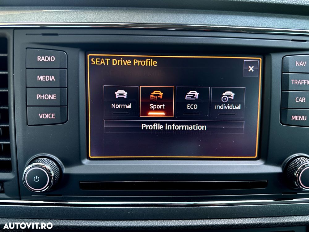 Seat Leon 2.0 TDI DPF Start&Stop DSG FR - 12