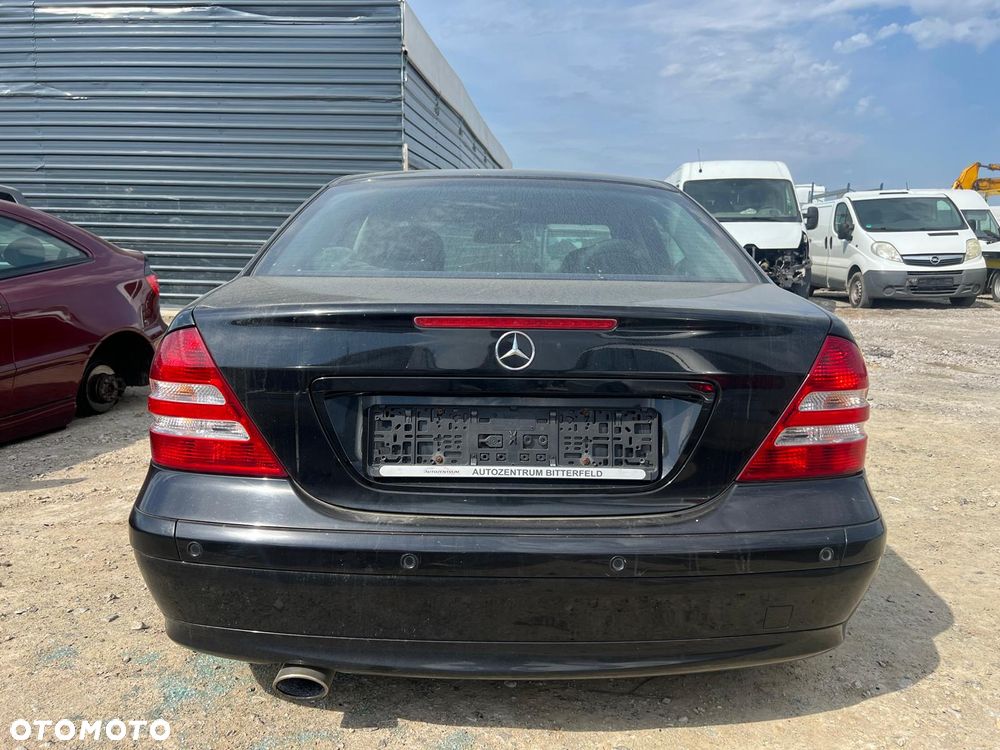Mercedes C Klasa W203 C180 (197U) części maska zderzak błotnik drzwi klapa lampy fotele deska - 6