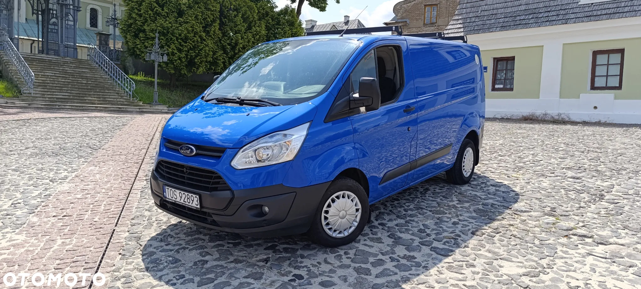 Ford TRANSIT CUSTOM - 4