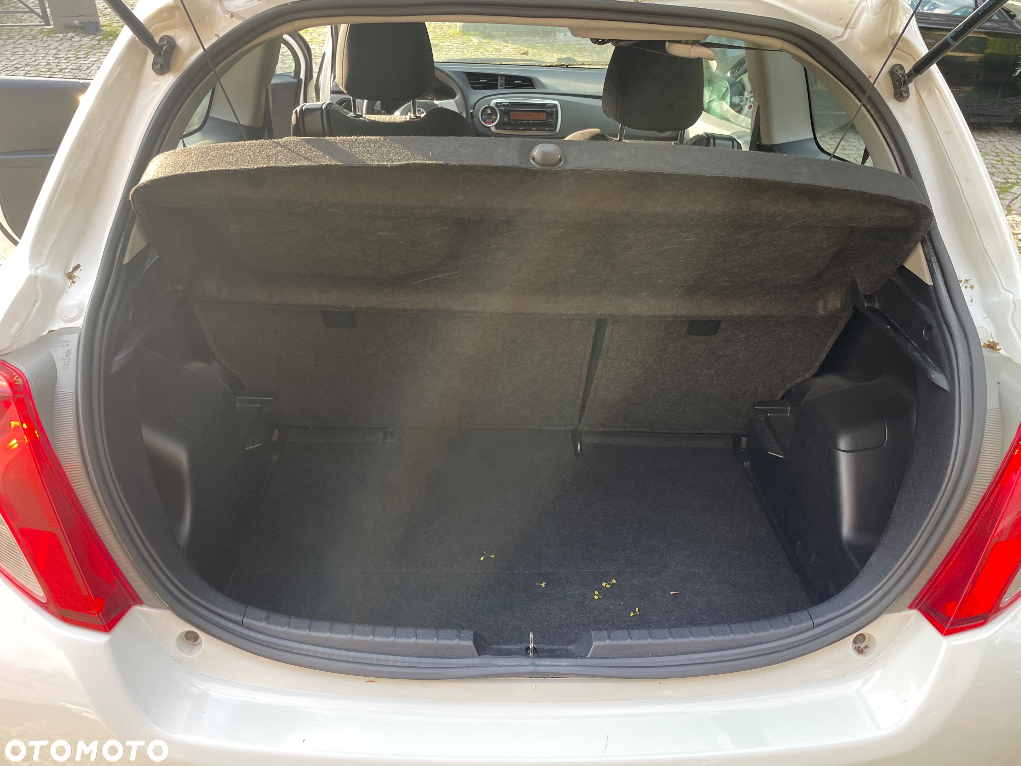 Toyota Yaris 1.0 Active - 11