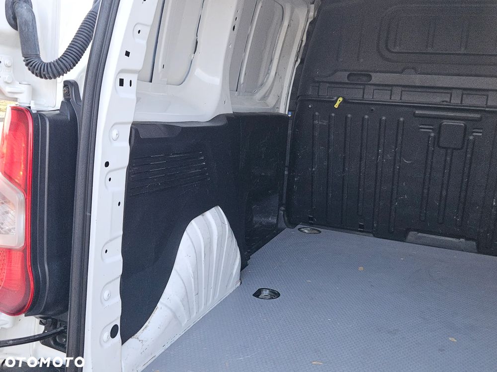 Toyota Proace,  Salon Polska, 3 osobowy. - 9