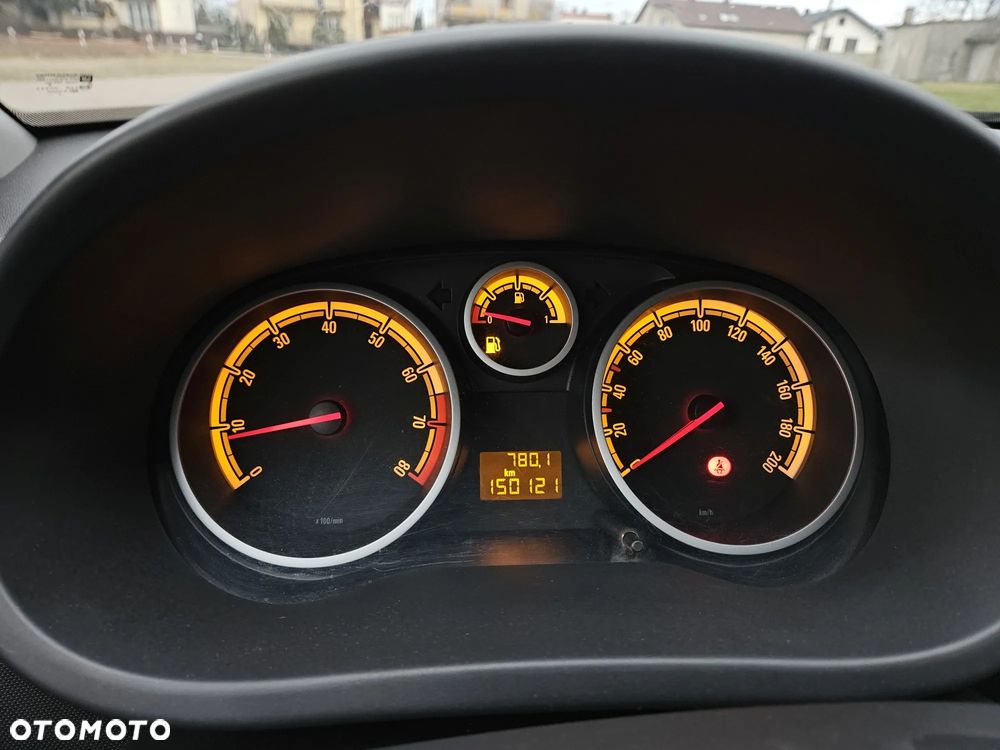 Opel Corsa - 8