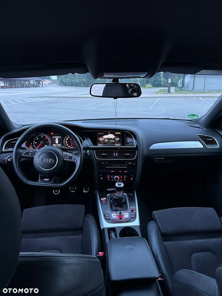 Audi A4 Avant 2.0 TDI clean diesel Quattro - 15