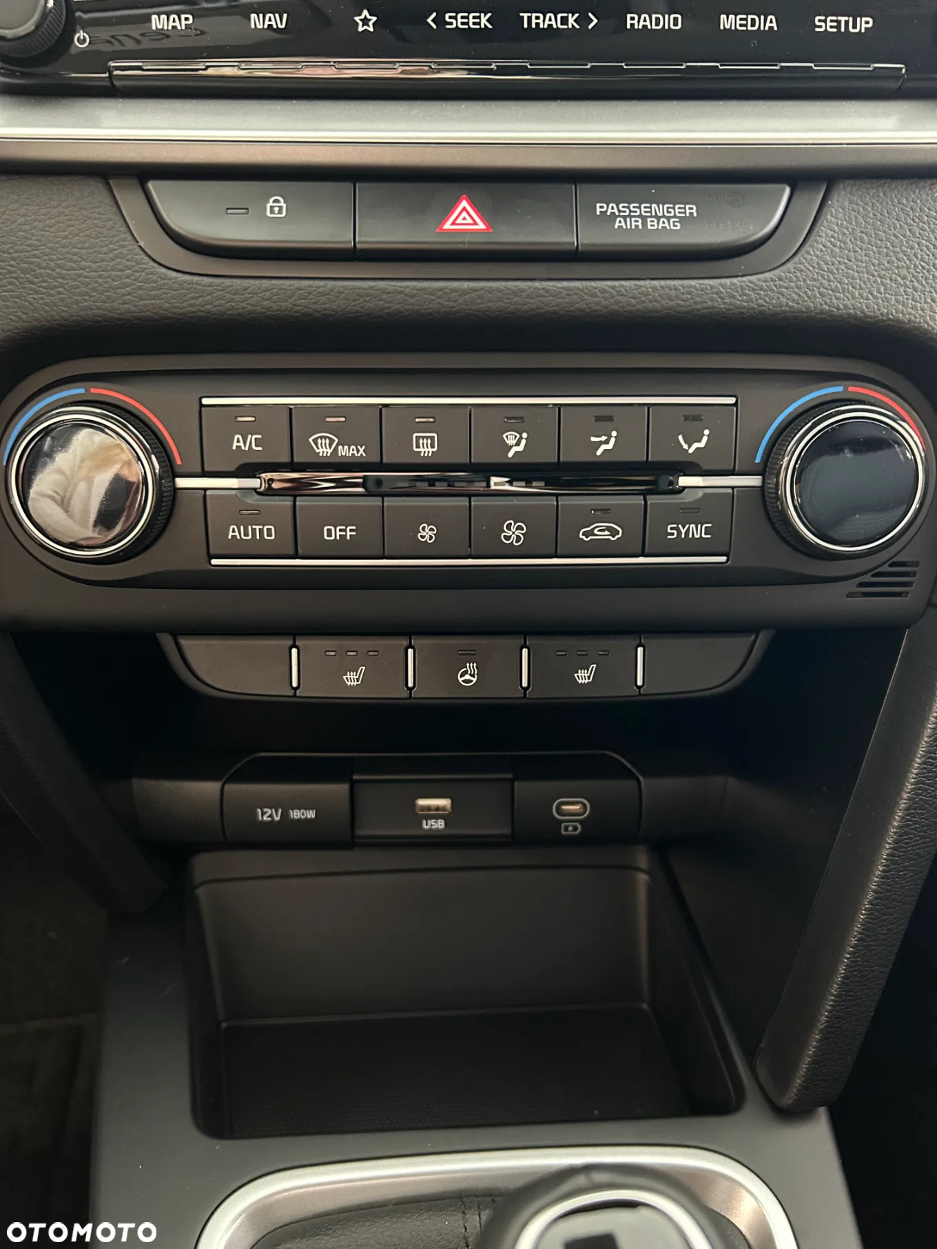 Kia XCeed 1.5 T-GDI M - 11