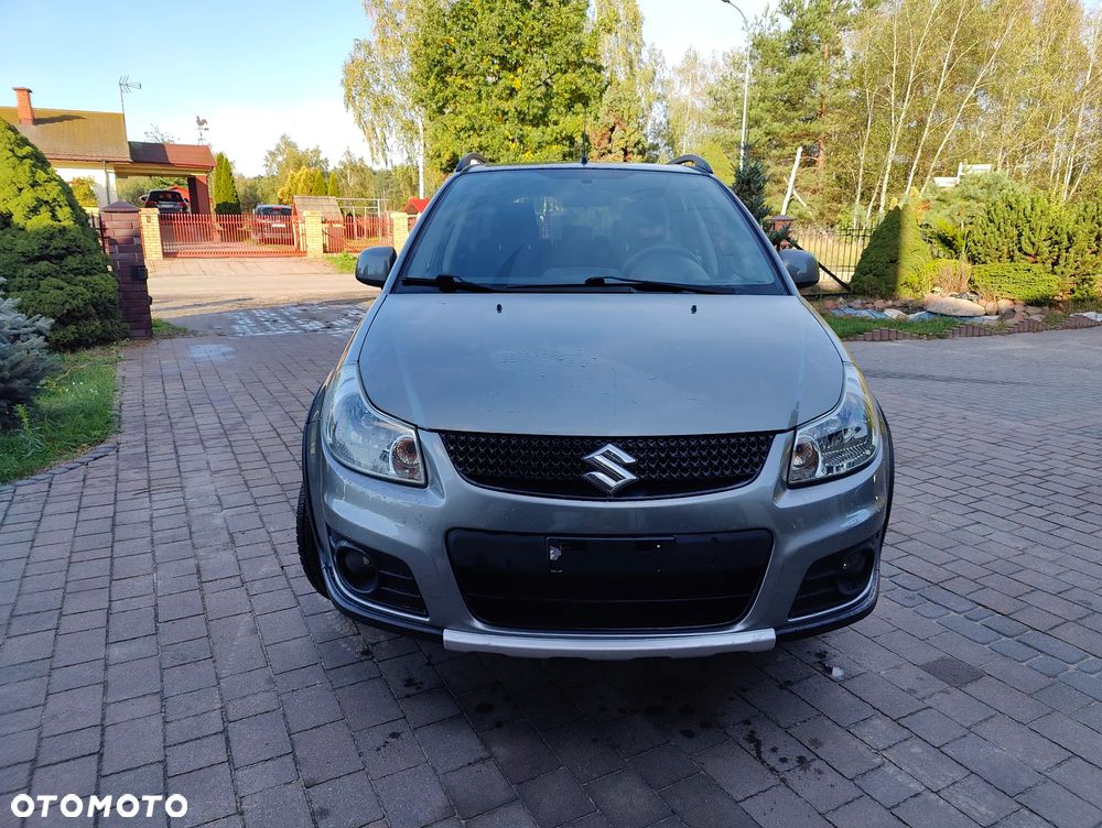 Suzuki SX4 Classic 1.6 VVT 4x4 Comfort - 10