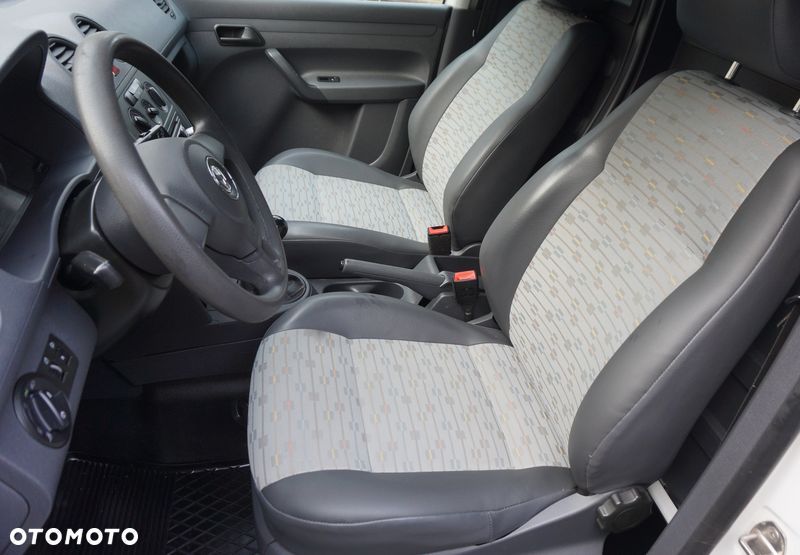 Volkswagen CADDY L1 1.6 TDI 102KM Boczne drzwi przesuwne, Tylne drzwi skrzydłowe, Homologacja cięż. VAT1, Duża ładowność 741kg, na resorach! (nie sprężyny!)  Hak 1500kg Opony Zimowe - 16