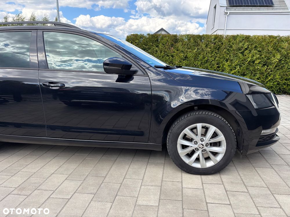 Skoda Octavia 2.0 TSI Ambition DSG - 2