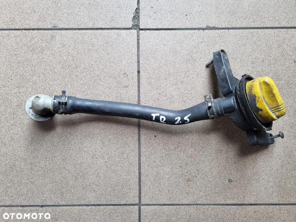 WLEW OLEJU PROMASTAR TRAFIC VIVARO  2.5 DCI G9U 06-14r. - 1