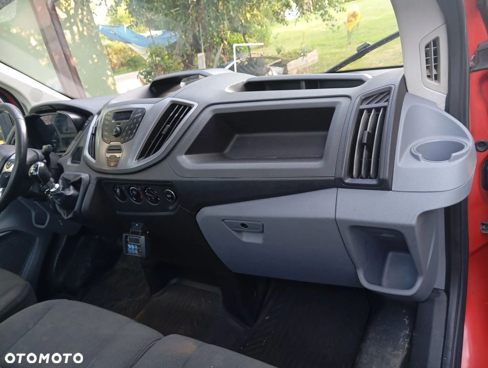 Ford Transit - 7