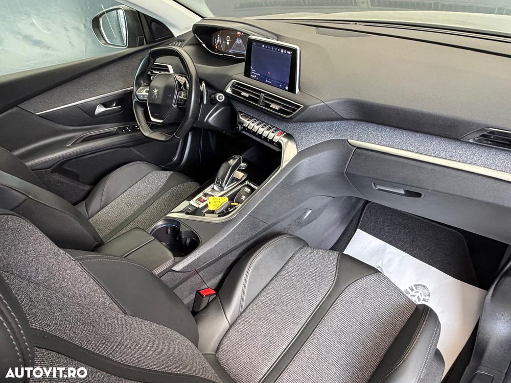 Peugeot 3008 BlueHDi 130 Stop & Start EAT8 Allure - 13