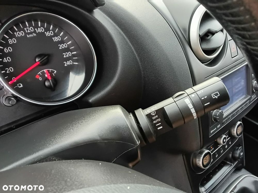 Nissan Qashqai+2 - 32