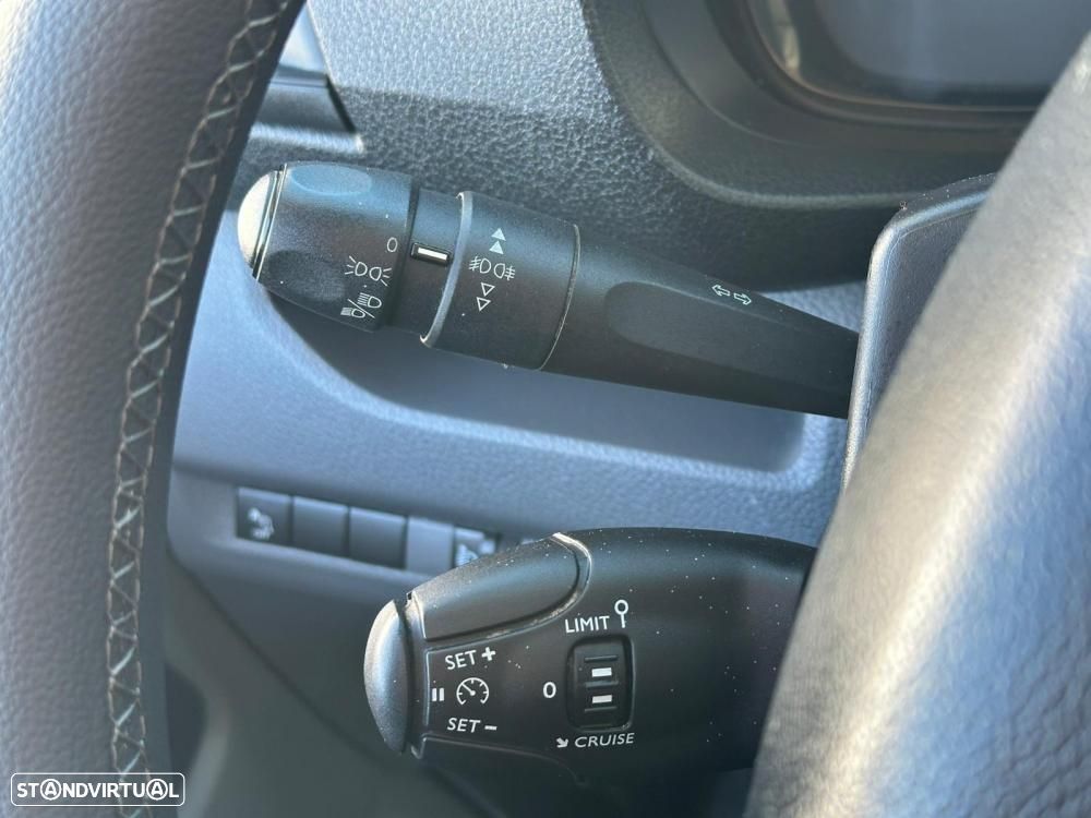 Citroën Jumpy 2.0 BlueHDi 3 LUG. IVA Dedutível - 16